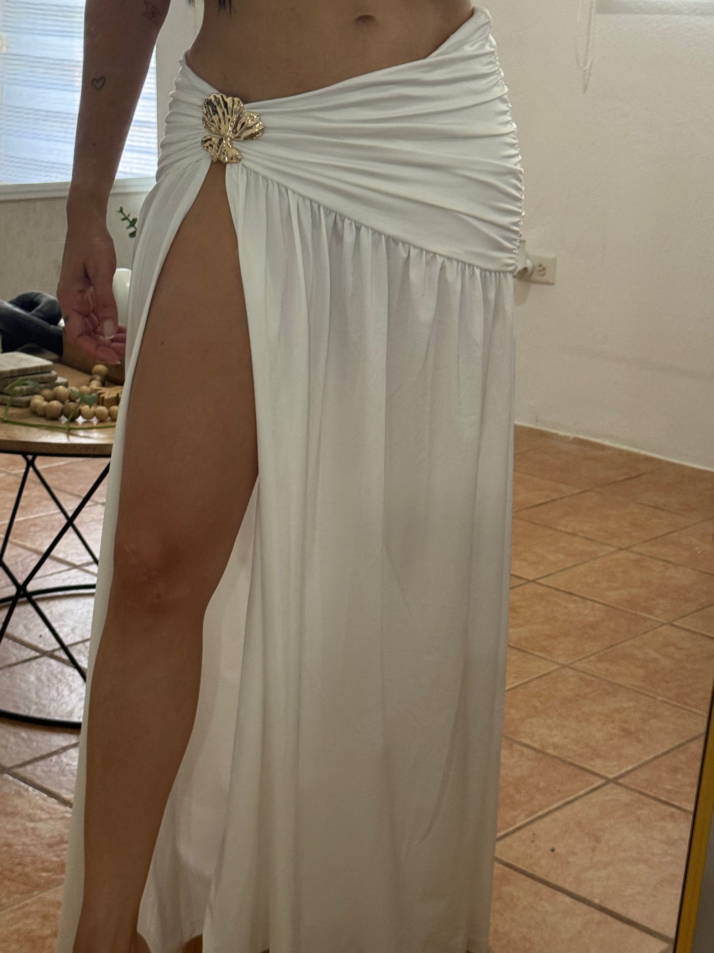 Inclined Shoulder Skirt Sets White