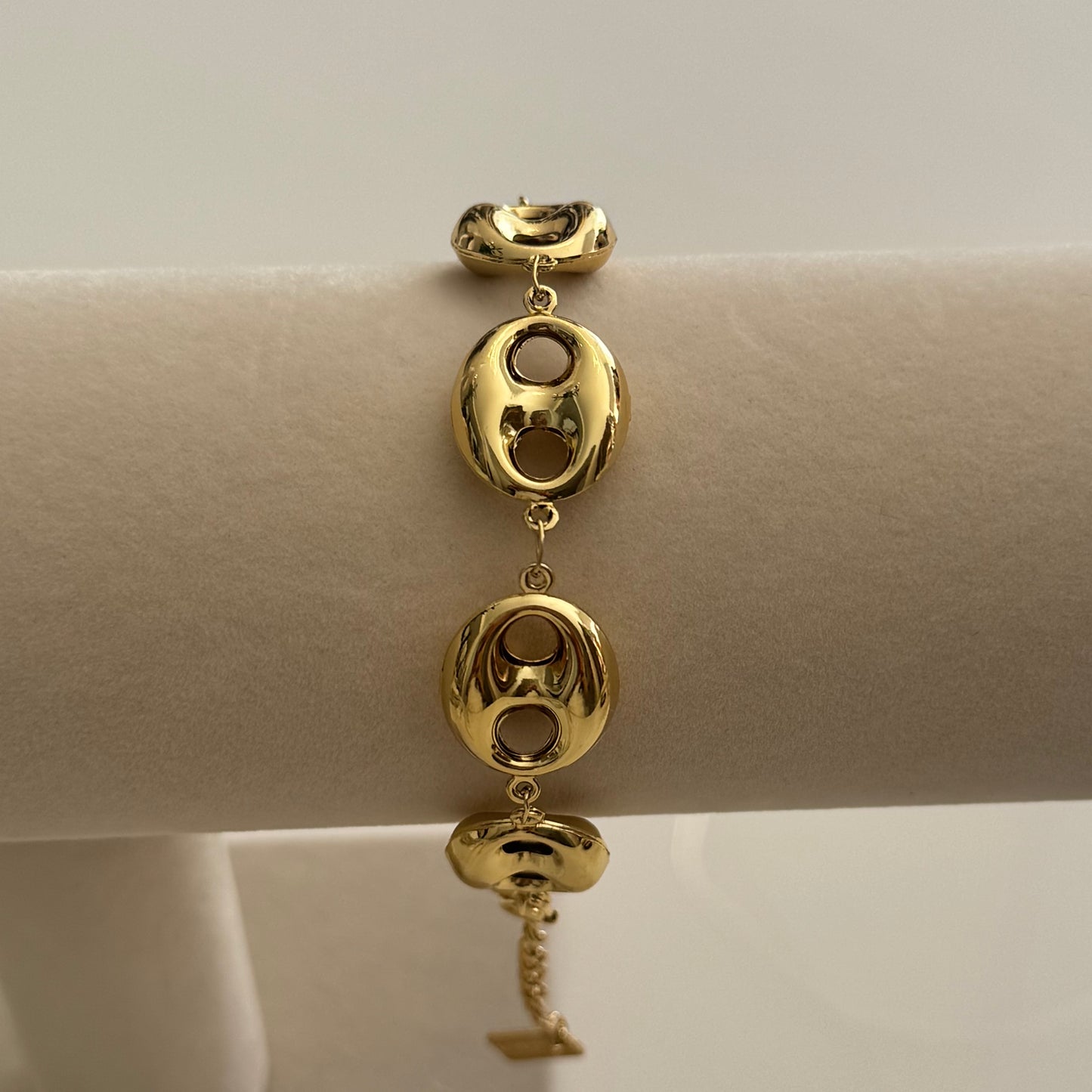 Medium Bean Bracelet