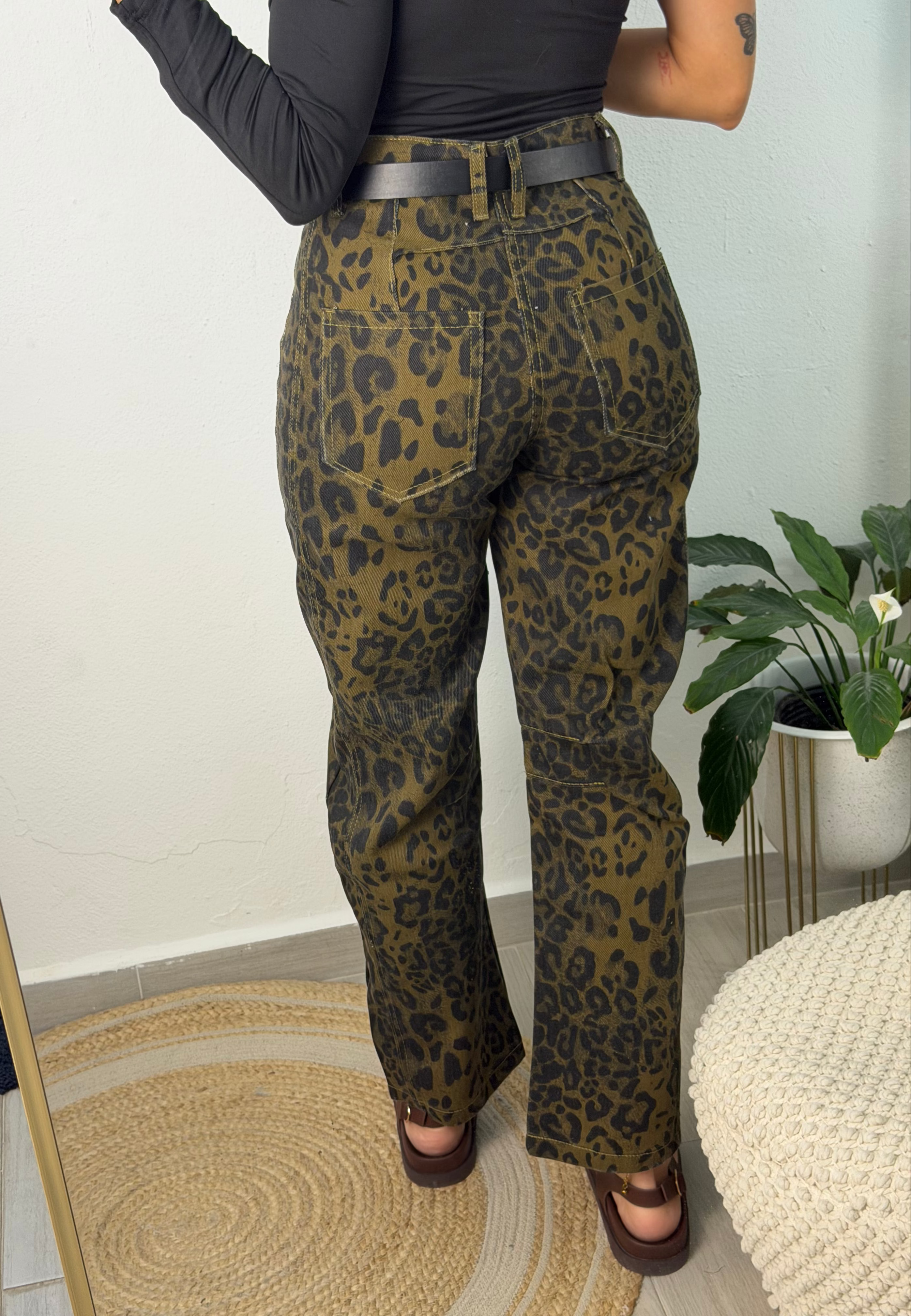 Leopard Barrel Jeans